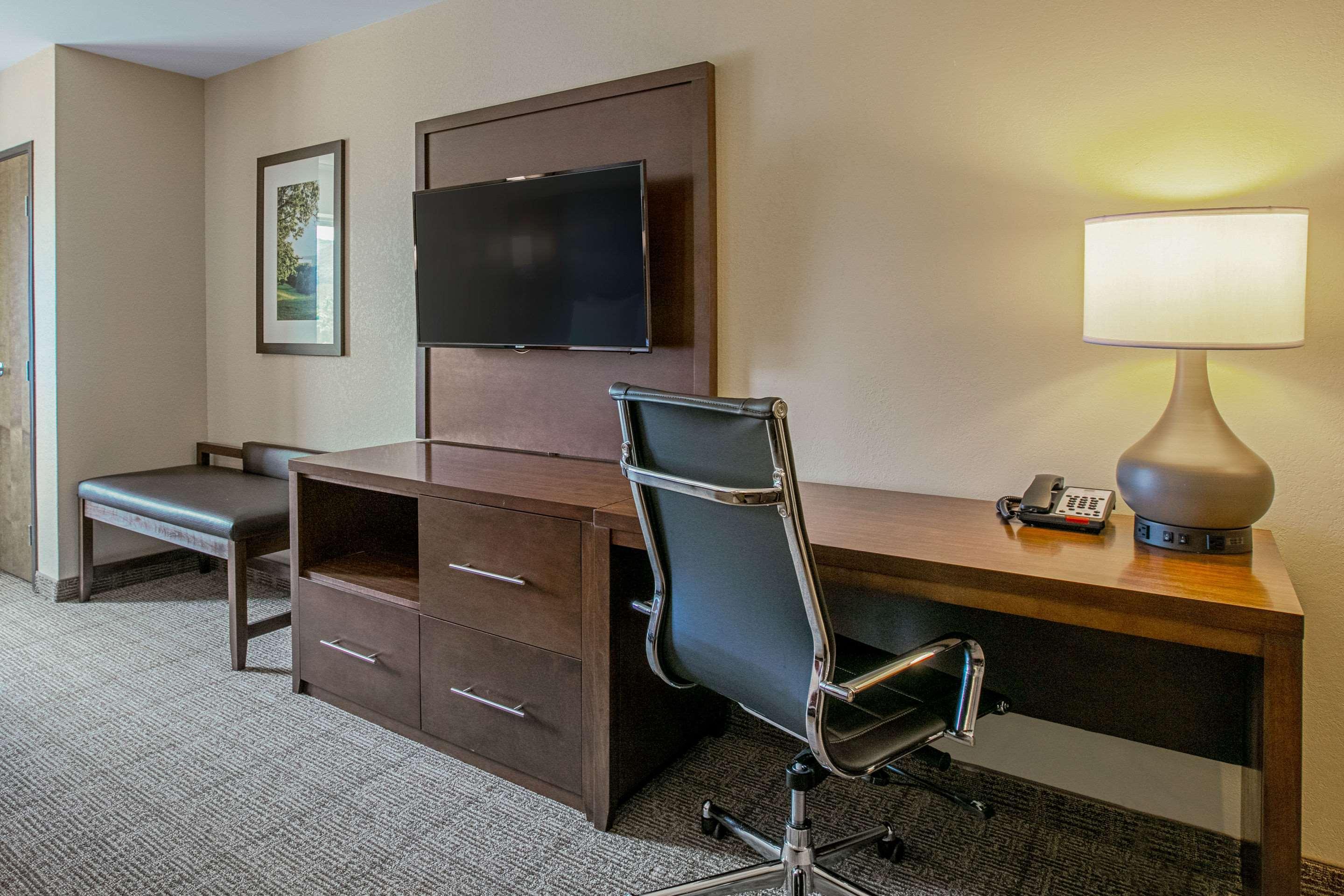 Comfort Suites Fishkill Near Interstate 84 Exterior foto